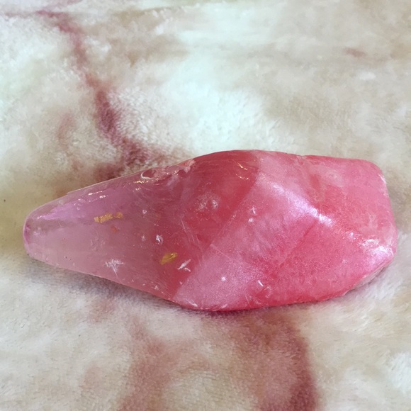 Scented Soap Gem by Sunday Rain Watermellon Acai Berry NWT 3.2 oz - Picture 6 of 12